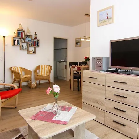 Apartment, Lejlighed *
